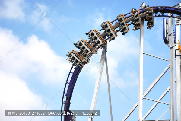 在啤酒節(jié)的過山車