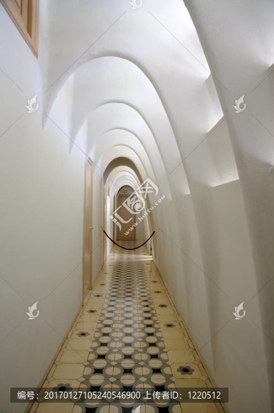 安東尼高迪在西班牙巴塞羅那的巴特洛公寓；