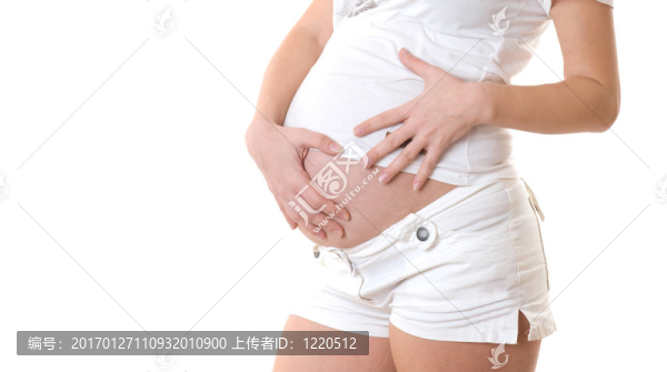 懷孕。