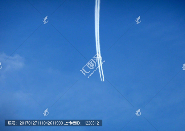 飛機的蹤跡