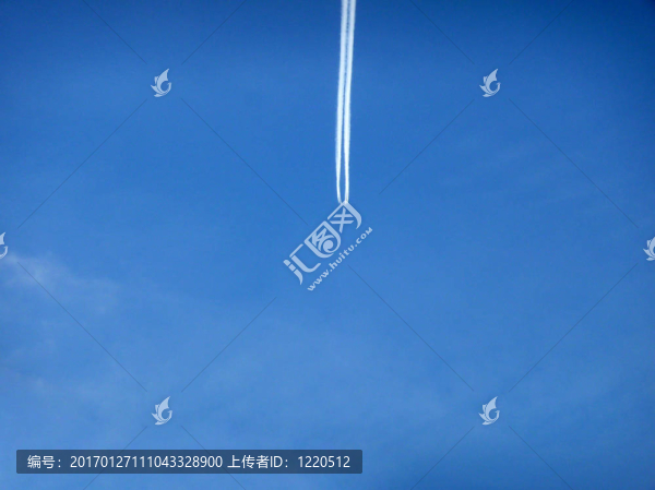 飛機(jī)的蹤跡