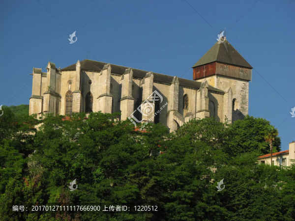 Saint,Bertrand；大教堂
