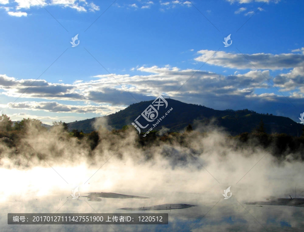 在庫(kù)伊勞公園地?zé)峄顒?dòng)；羅托魯阿；新西蘭