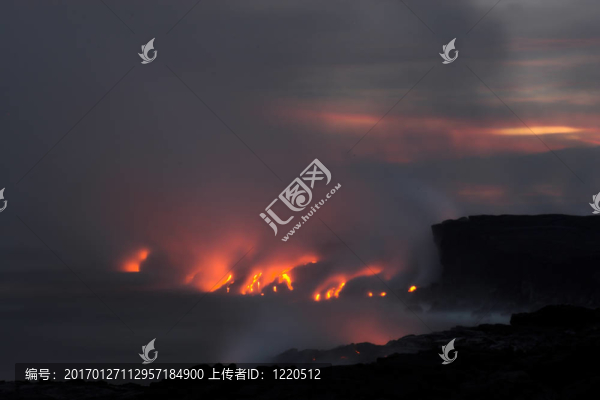 熔巖流入海洋