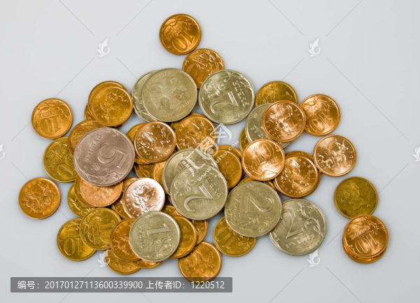 現(xiàn)代俄羅斯變化硬幣堆