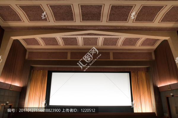 電影院內(nèi)