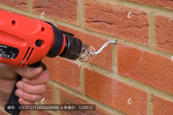 彎腰鉆-匯圖網(wǎng) www.fosd68.com 彎腰鉆