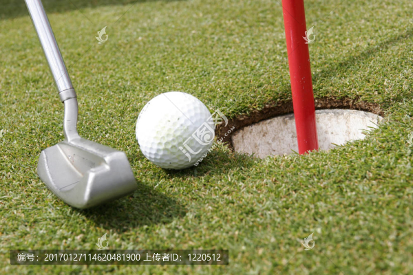 高爾夫球運(yùn)動