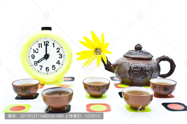 紫砂壺和杯子