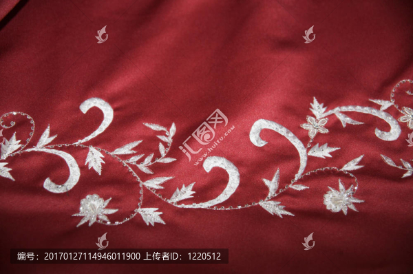 衣服的細(xì)節(jié)