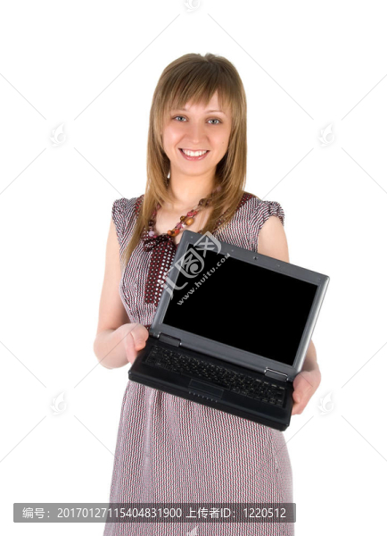 可愛(ài)的女人拿著筆記本電腦