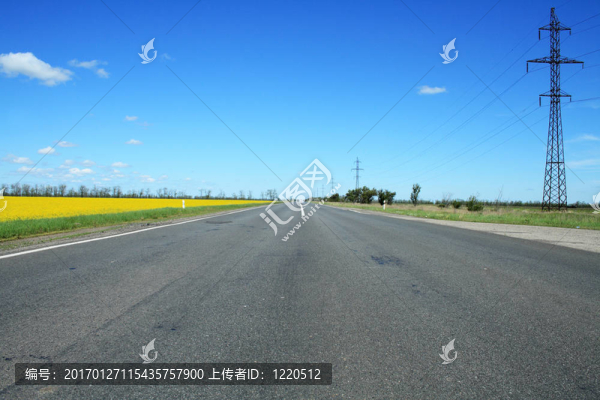 荒蕪的路上