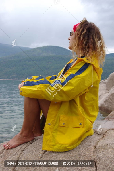 雨衣4-匯圖網(wǎng) www.fosd68.com 雨衣4