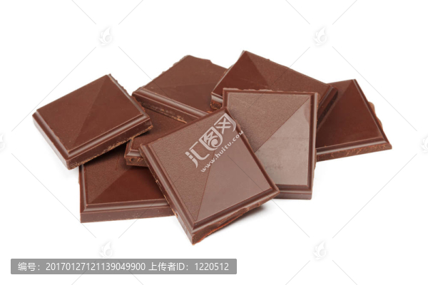 黑巧克力堆隔離
