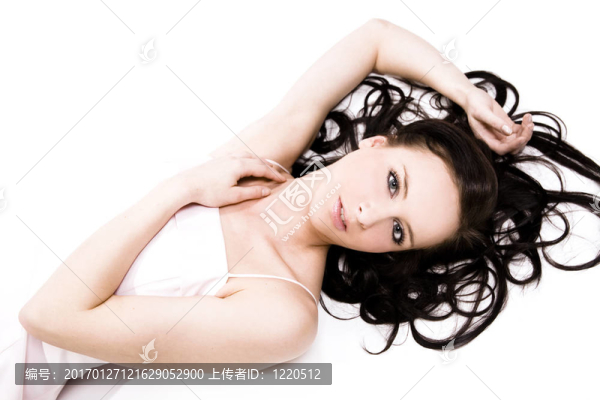 美麗的黑發(fā)-匯圖網(wǎng) www.fosd68.com 美麗的黑發(fā)