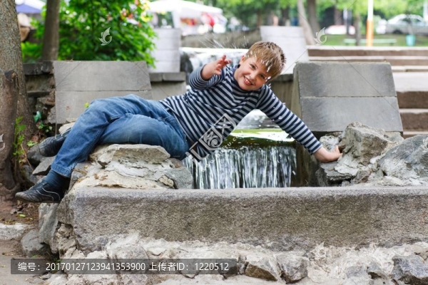 濺起的水花