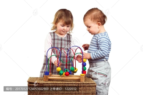 小朋友們一起玩-匯圖網(wǎng) www.fosd68.com 小朋友們一起玩