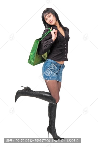 帶購物袋的女孩