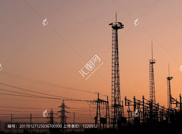 輸電塔