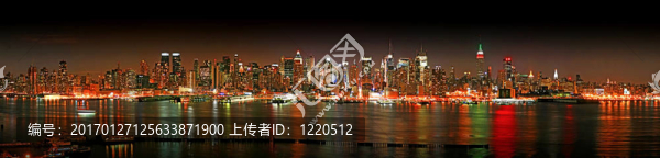 曼哈頓的天際線在圣誕前夕的全貌
