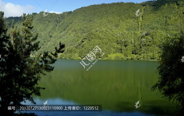 湖