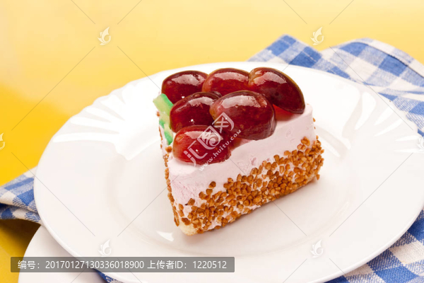 葡萄蛋糕