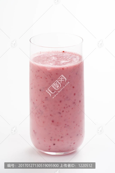 美味的櫻桃奶昔