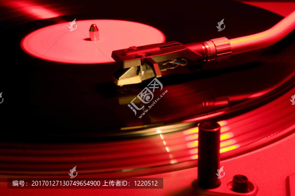 DJ轉(zhuǎn)盤