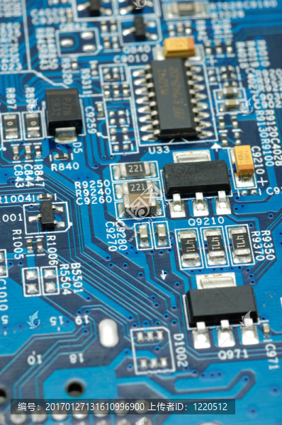 藍(lán)色的電路板