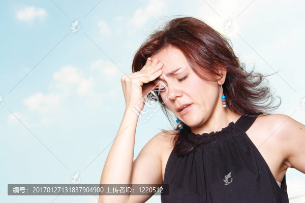 年輕的女人