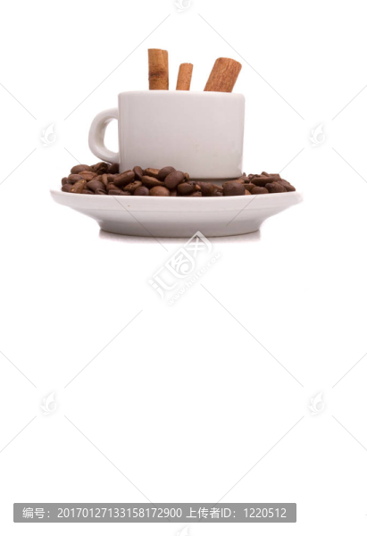 杯子和咖啡豆
