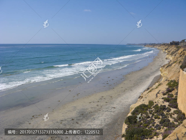 CA索拉納海灘蔚藍(lán)海岸-匯圖網(wǎng) www.fosd68.com CA索拉納海灘蔚藍(lán)海岸
