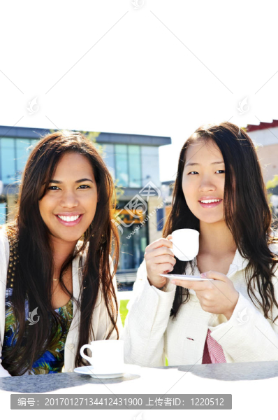 女友喝咖啡