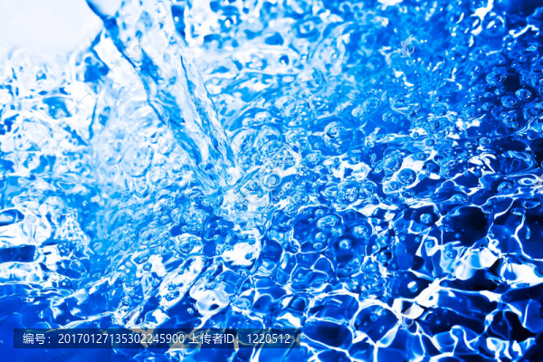 水