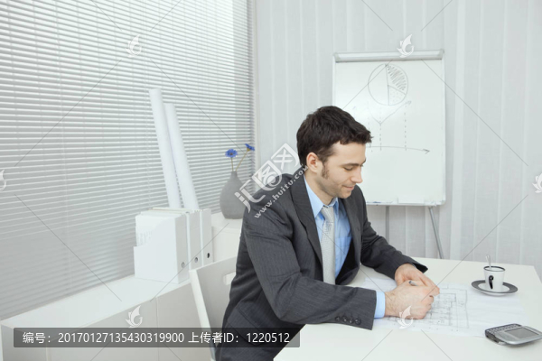年輕的建筑師的工作