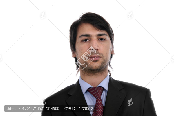 周到的