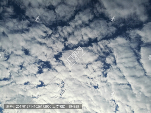白云天空