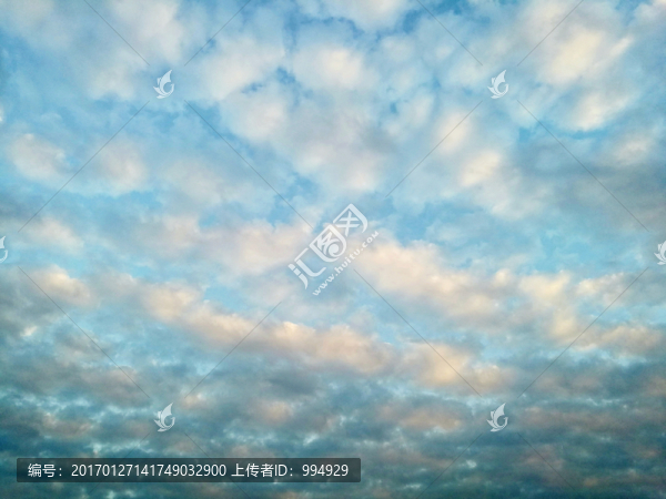 藍(lán)天白云背景