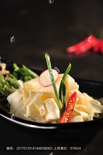 重慶老火鍋菜品竹筍美食