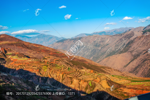 落霞溝,東川紅土地,云南