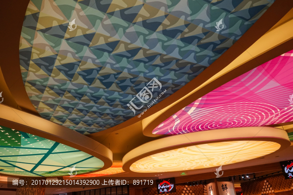 穹頂,七彩玻璃