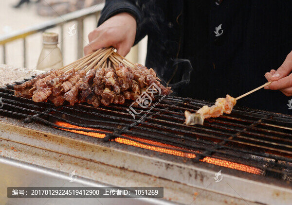烤鱷魚肉串