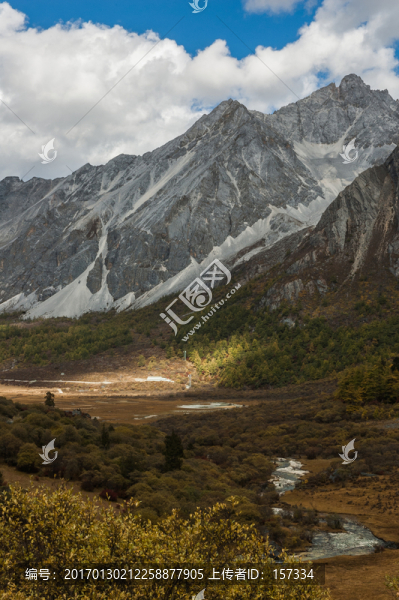 亞丁風(fēng)光