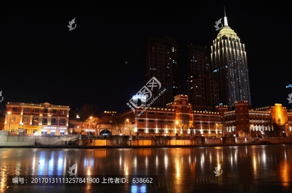 津?yàn)硰V場(chǎng)