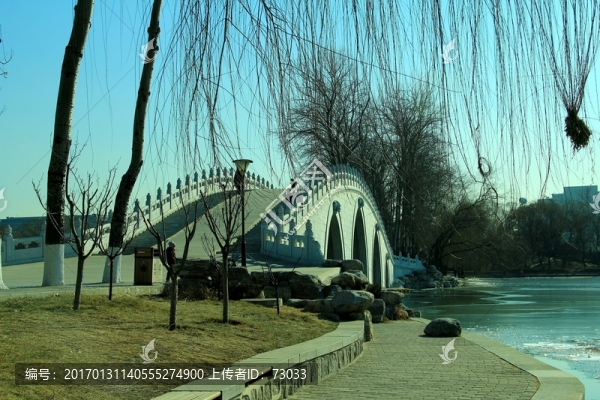 五孔拱橋