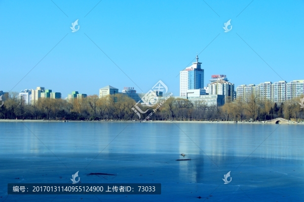 冬季湖景