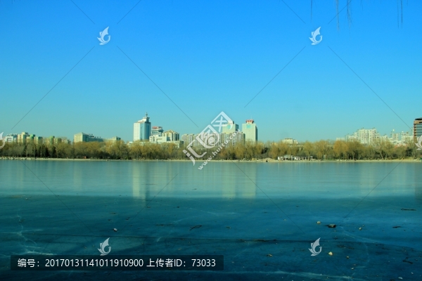 冬季湖景