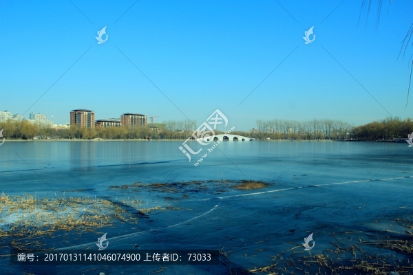 冬季湖面