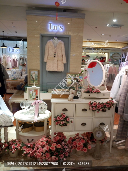 服裝店布置
