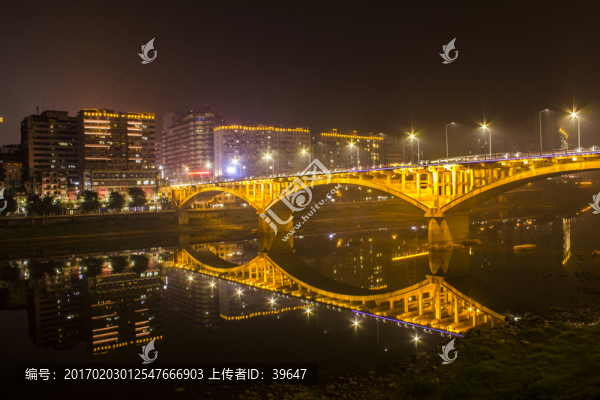 達(dá)州夜景